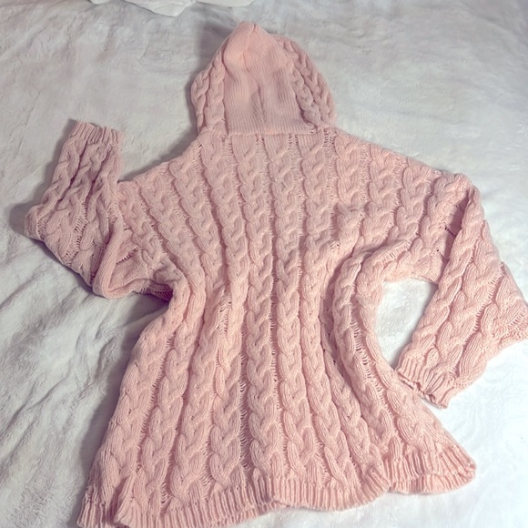 BUY NOW💞💞KNITT SOFTEST EVER HODDIE TOP/ DRESS💞💞 BARBIE ‘s Favorite Pink🥰 - Picture 5 of 6
